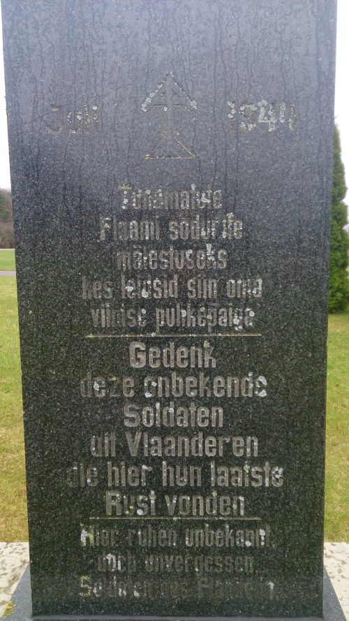 Gedenkstenen Waffen-SS Vrijwilligers Sinimäe