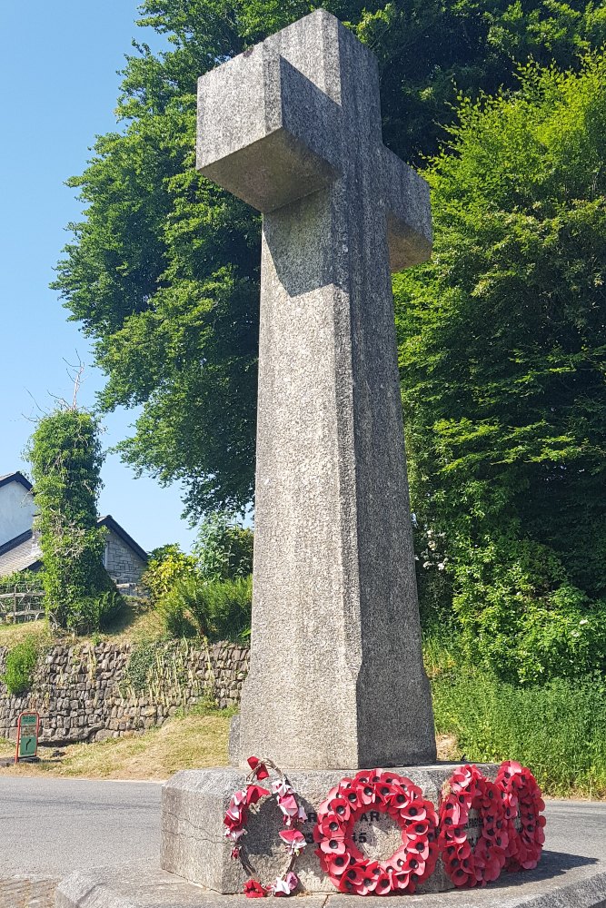 Oorlogsmonument Lydford #1