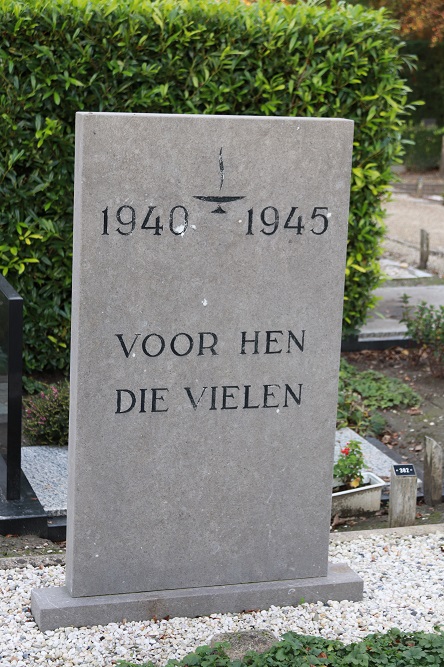 Oorlogsmonument Algemene Begraafplaats Wieringerwaard #2