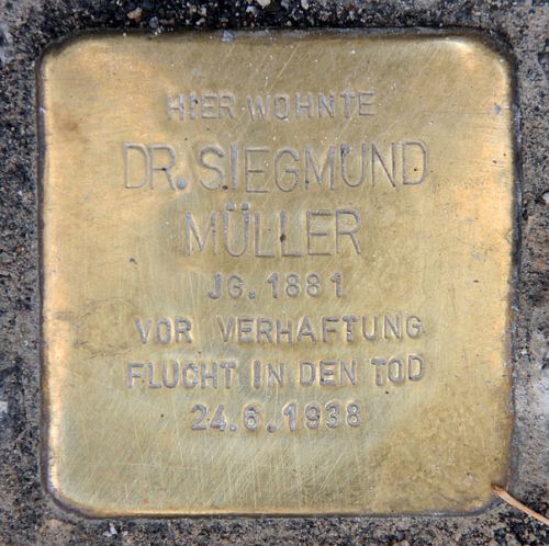 Stolperstein Residenzstrae 46