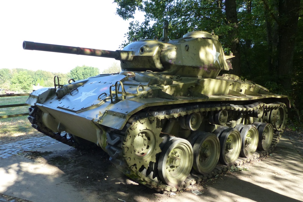 Amerikaanse M24 Chaffee Lichte Tank #1