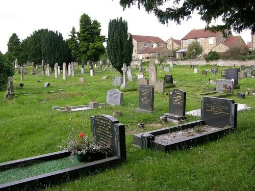 Oorlogsgraven van het Gemenebest Monk Fryston Cemetery #1