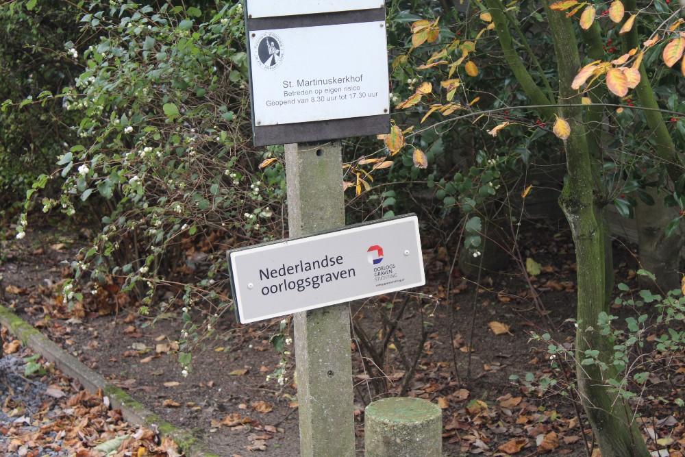 Nederlandse Oorlogsgraven Rooms Katholieke Begraafplaats Hillegom #4
