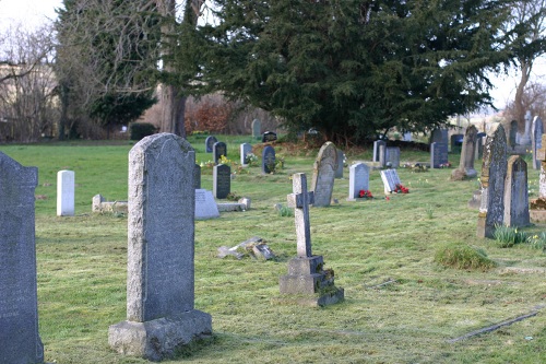 Oorlogsgraf van het Gemenebest St Michael Churchyard