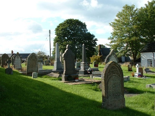 Oorlogsgraf van het Gemenebest St. Tegla Churchyard #1