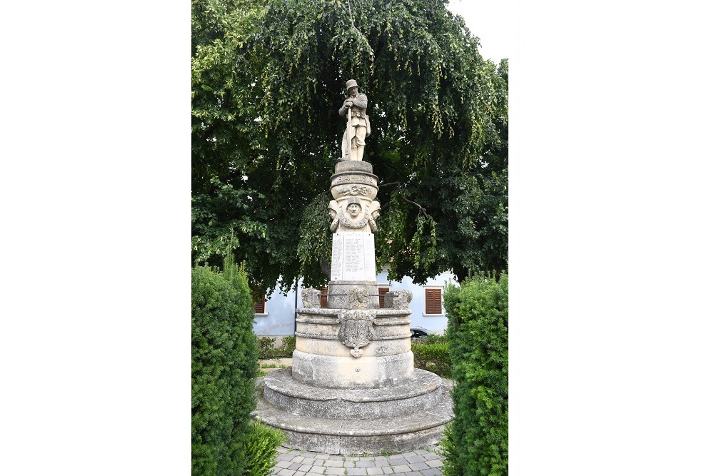 War Memorial Rust #1