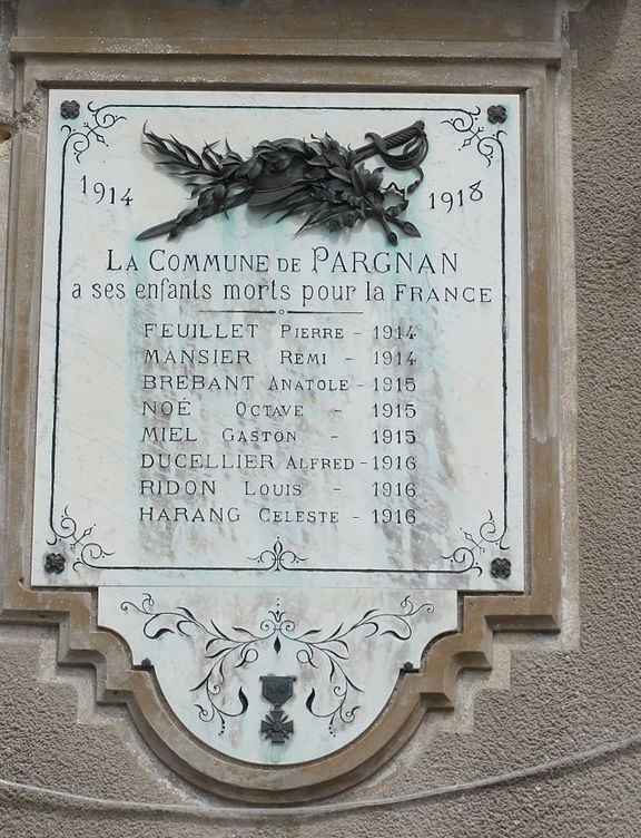 World War I Memorial Pargnan #1