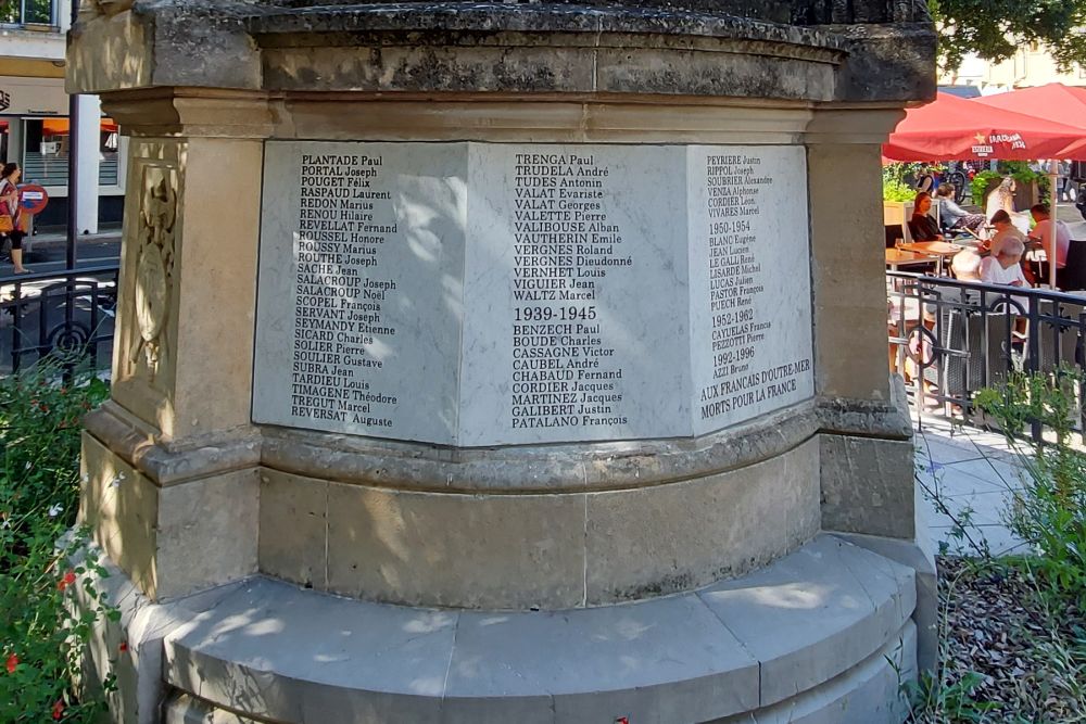 War Memorial Frontignan #2