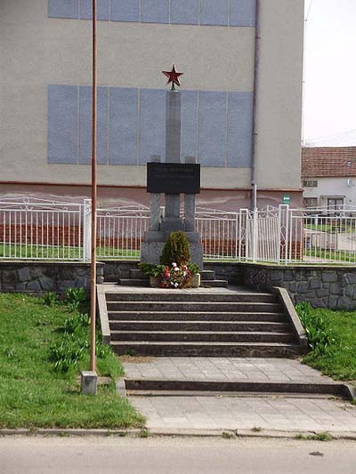 Liberation Memorial Hvězdlice #1