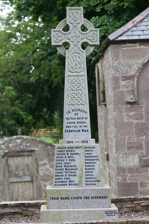 Oorlogsmonument Lunan #2