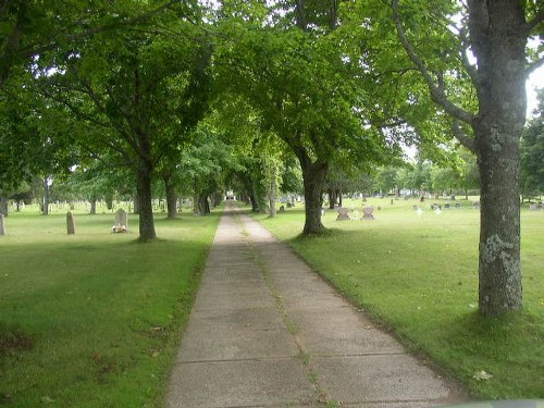 Commonwealth War Graves Cap-Pele Roman Catholic Cemetery