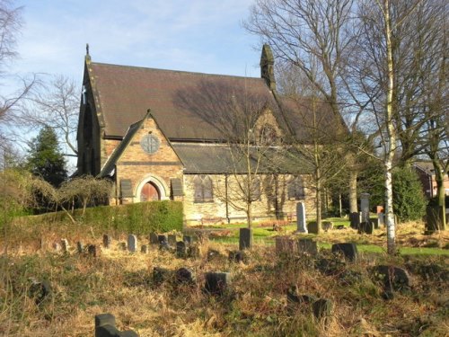 Oorlogsgraven van het Gemenebest St. Andrew Churchyard #1