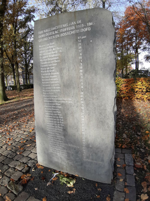 Oorlogsmonument Hoeven en Bosschenhoofd #3