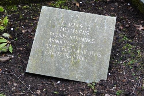 Duitse Oorlogsgraven Wrselen #5