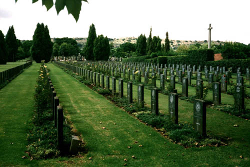 Commonwealth War Graves West Park Cemetery #1