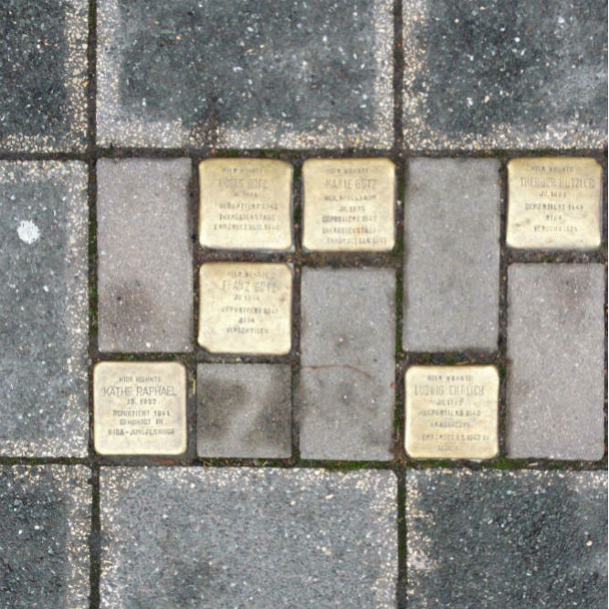 Stumbling Stones Theodorstrae 5 #2