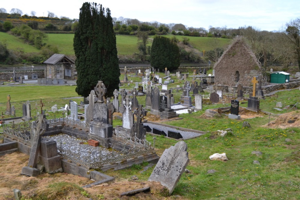 Commonwealth War Graves Abbey Graveyard #1