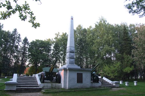 Sovjet Oorlogsbegraafplaats Maeikiai #3