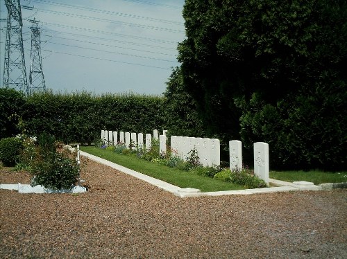 Oorlogsgraven van het Gemenebest Villers-en-Cauchies
