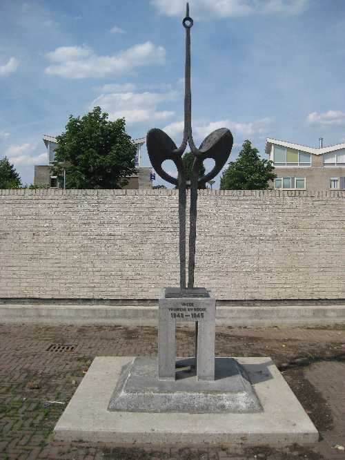 War Memorial Renkum #1