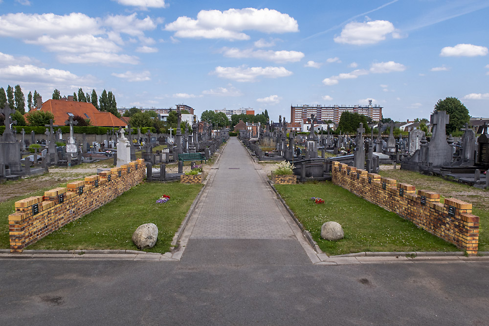 French War Graves WWI and Memorial Ronchin