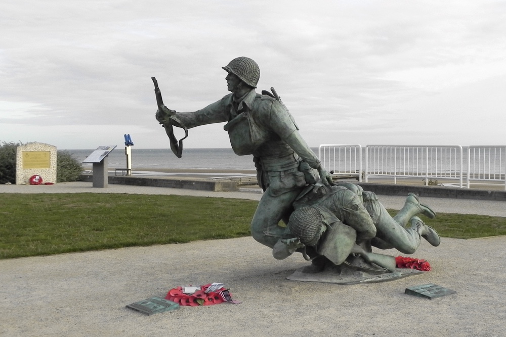 Memorial Wounded Soldier Omaha Beach #1