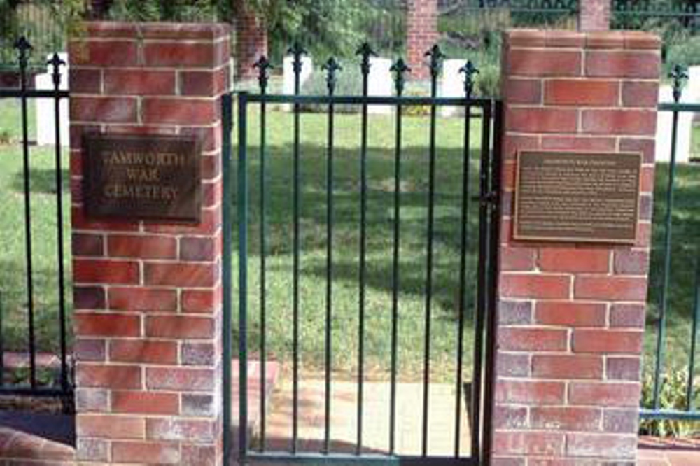 Commonwealth War Cemetery Tamworth