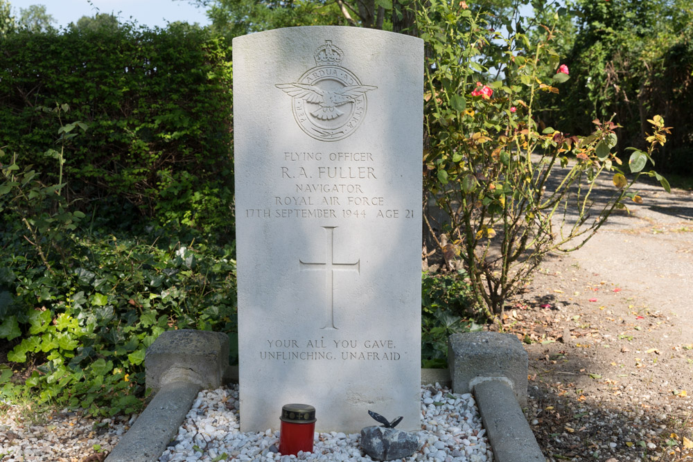 Commonwealth War Graves Driewegen #1