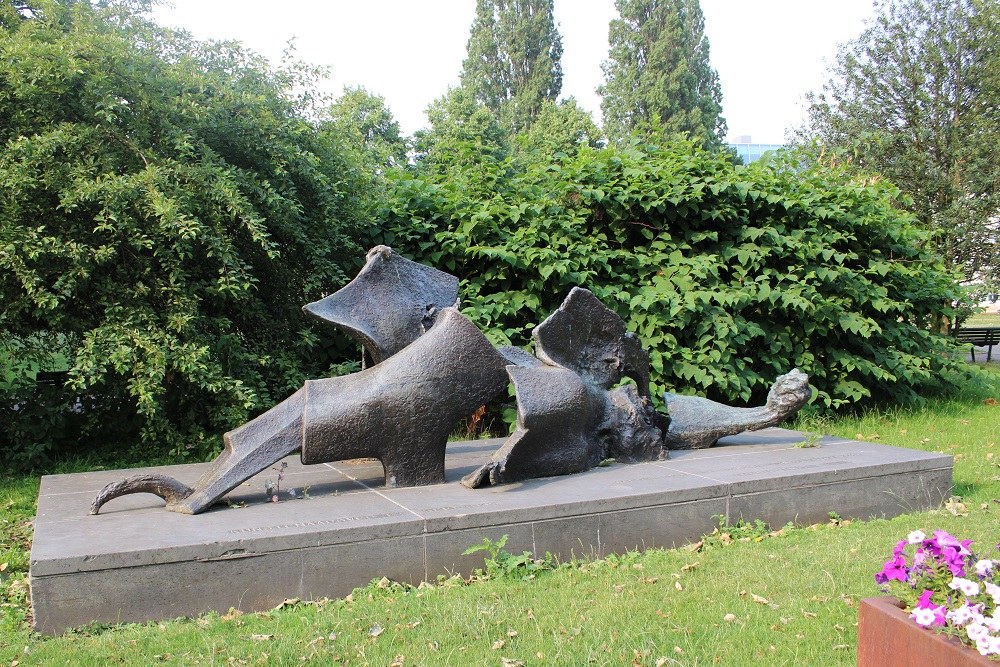 Monument Kunstenaarsverzet & Narcissenproject #1