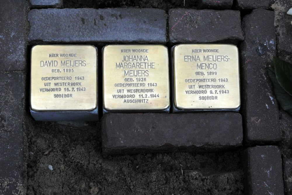 Stolpersteine Brink 29 (nu Brink 26)