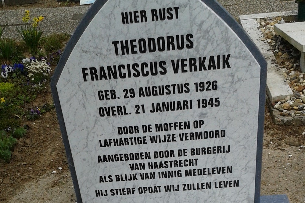 Dutch War Graves Haastrecht #4