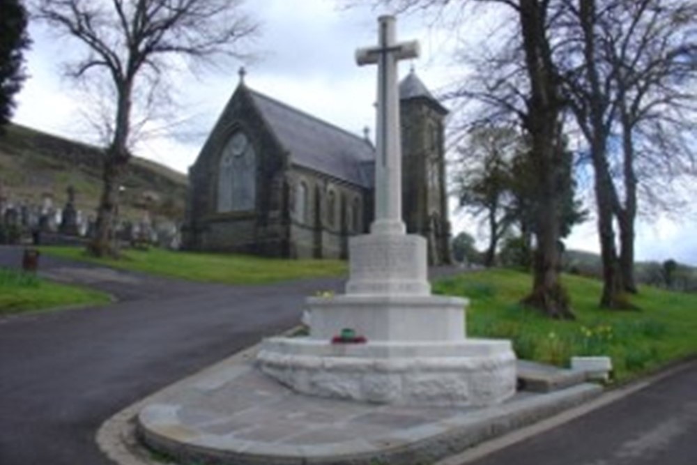 Commonwealth War Graves Trealaw Cemetery