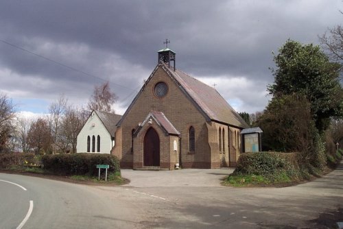 Oorlogsgraf van het Gemenebest St. Saviour Churchyard