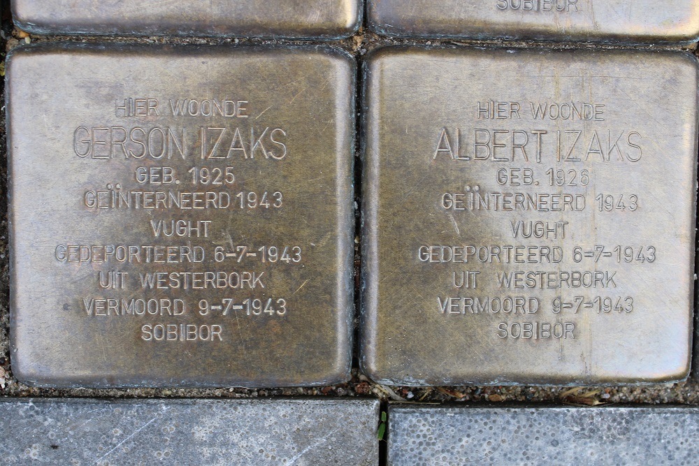 Stolpersteine Voorstraat 83 #3