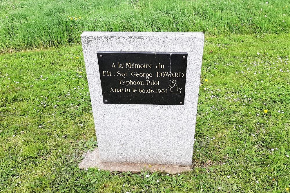 War Memorial Mouen #2