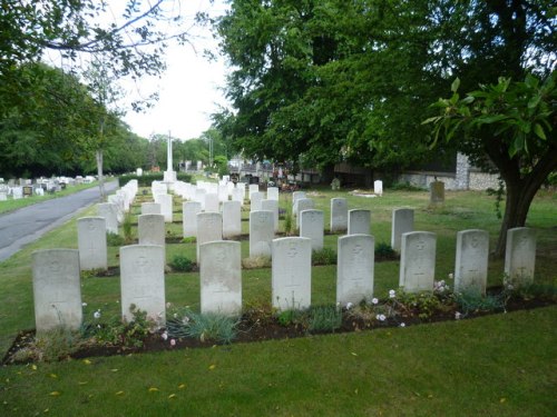 Commonwealth War Graves St Mary Cray Cemetery #1