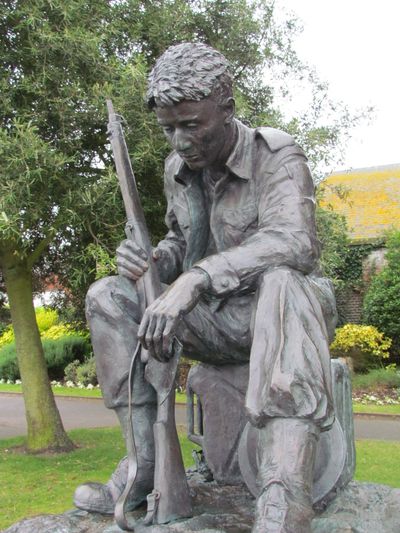 Memorial Soldier WW2 Portsmouth #2