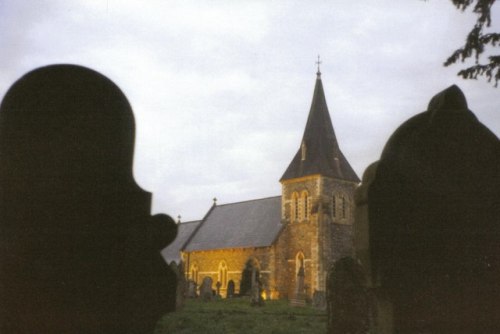 Oorlogsgraven van het Gemenebest St. Bride Churchyard