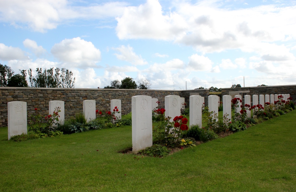 Abeele Aerodrome Commonwealth War Cemetery #5