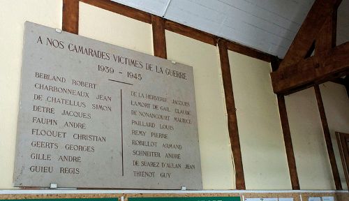 Oorlogsmonument Tennis Club de Reims #1