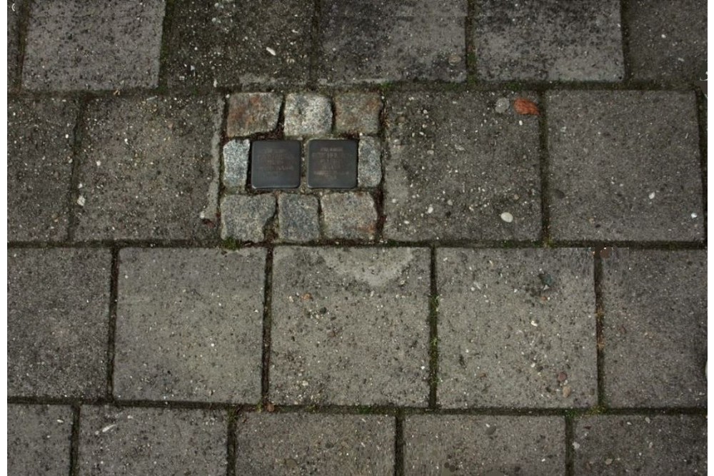 Stolpersteine Kastanjelaan 7 #2