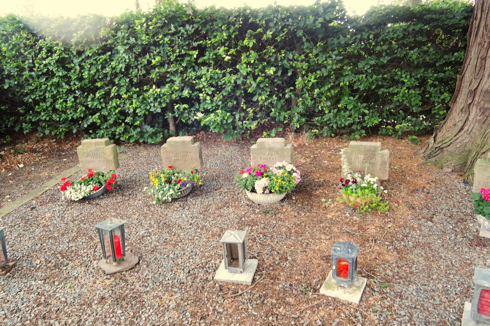 Duitse Oorlogsgraven Süsterseel #4