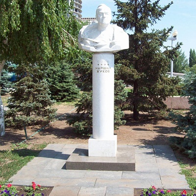 Monument Maarschalk van de Sovjet-Unie Georgi Zjoekov #1