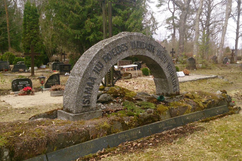 Estonian War Graves Rapla #3