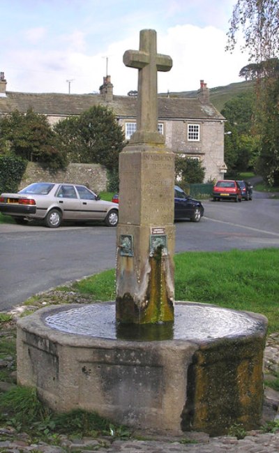 Oorlogsmonument Langcliffe #1