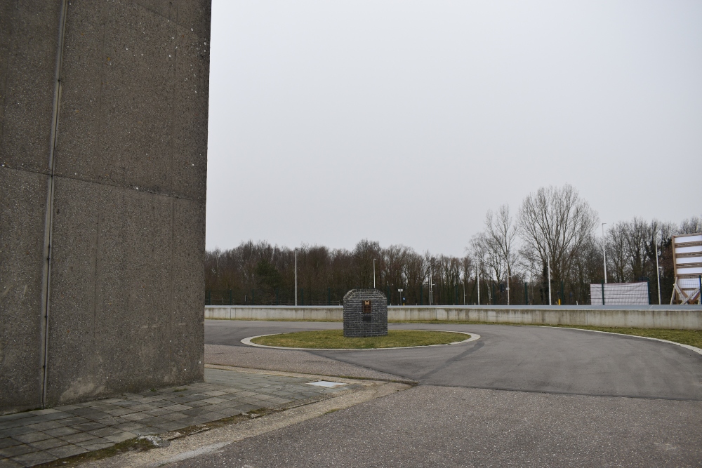 Memorial US 1056th Port Construction and Repair Group