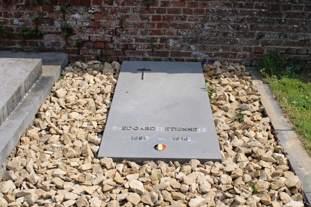 Belgian War Graves Chièvres #3