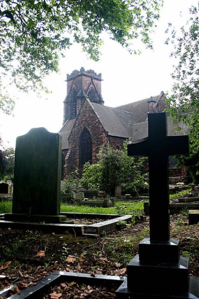 Oorlogsgraven van het Gemenebest St. Giles Churchyard #1