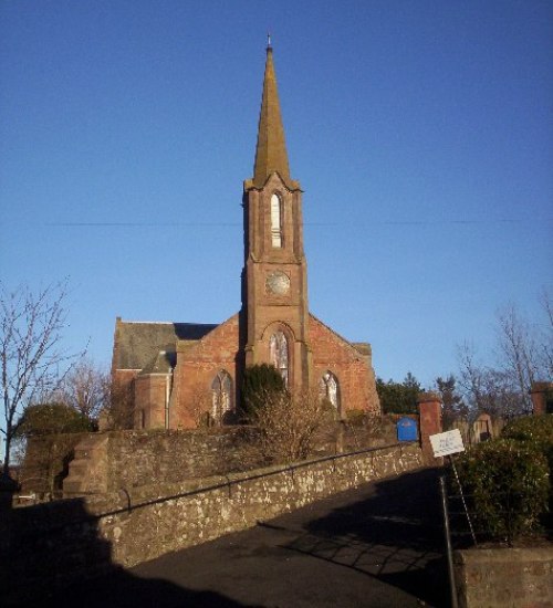 Oorlogsgraven van het Gemenebest Fettercairn Parish Churchyard