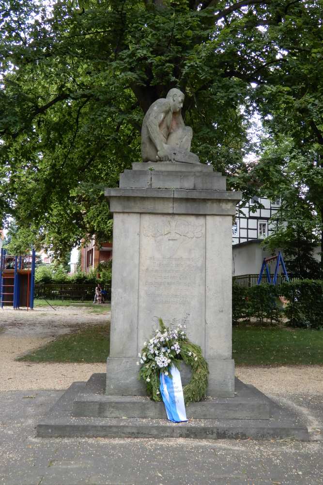 Oorlogsmonument Blomberg #1